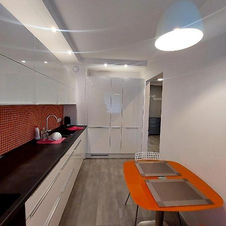 Nowoczesna Kawalerka Apartment Lublin Exterior foto